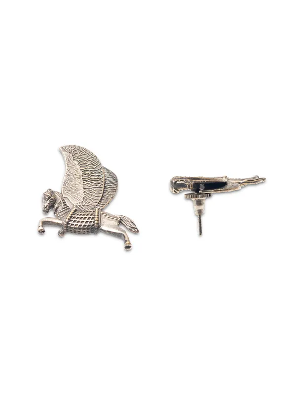 Flying_spirits_ear_studs