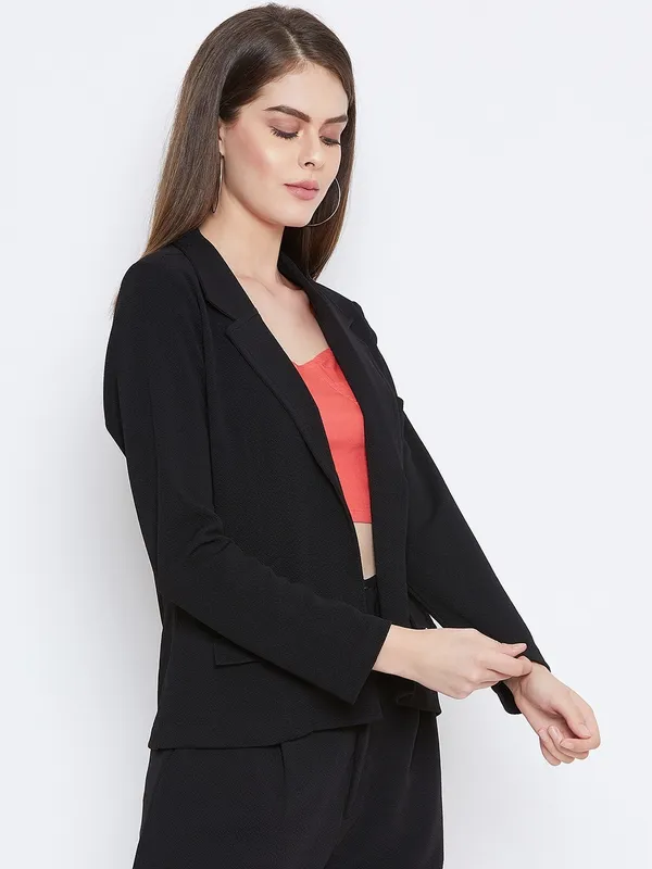 Black_Polyster_Blend_Coat_For_Women