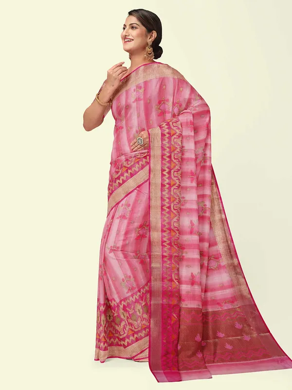Pink_Matka_Silk/Silk_Blend_Banarasi_Sarees_For_Women