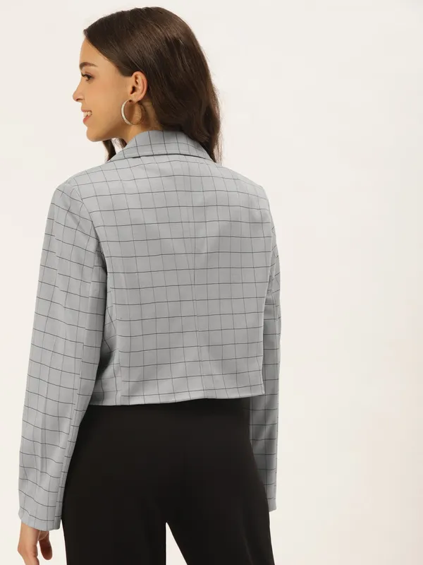 Zastraa_Women_Grey_Checked_Lapel_Collar_Cropped_Blazer