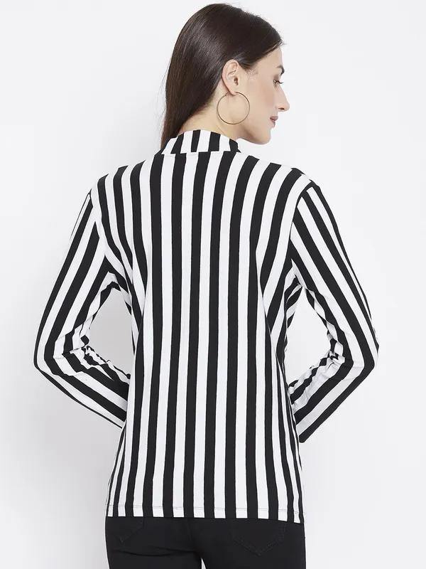 Black_&_White_Viscose_Coat_For_Women