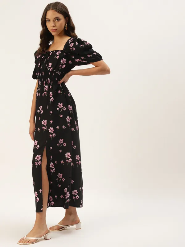 Zastraa_Women_Black_&_Pink_Floral_Print_Crepe_Maxi_Dress
