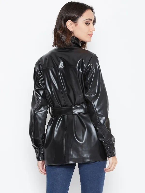 Black_Polyester_Jacket_For_Women