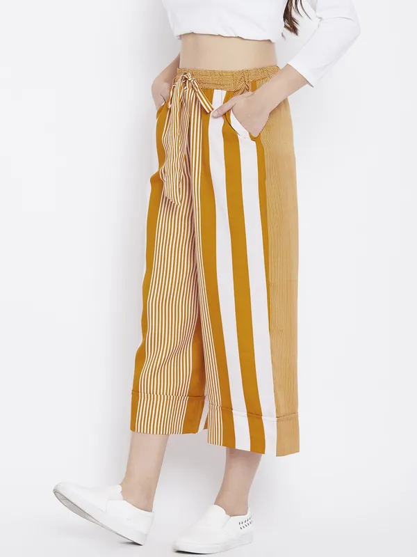 Yellow_&_Yellow_Viscose_Rayon_Trouser_For_Women