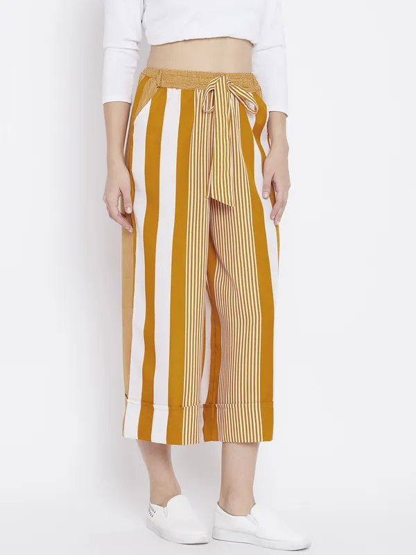 Yellow_&_Yellow_Viscose_Rayon_Trouser_For_Women