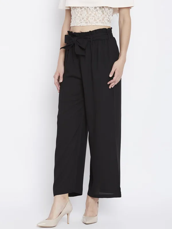 Zastraa_Relaxed_Women_Black,_Black_Trousers