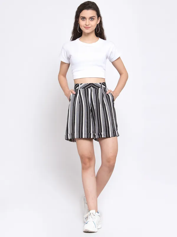 Black_&_White_Polyester_Short_For_Women
