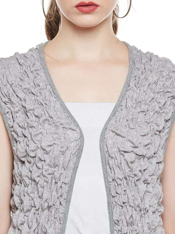 Zastraa_Grey_Textured_High_Low_Shrug