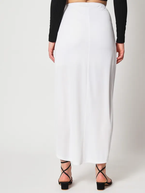 White_Polyester_Skirt_For_Women
