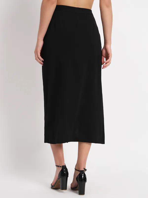 Zastraa_Side_Slit_Straight_Midi_Skirt_With_Attached_Shorts
