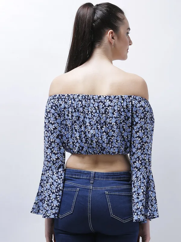 Zastraa_Women_Blue_Printed_Bardot_Crop_Top