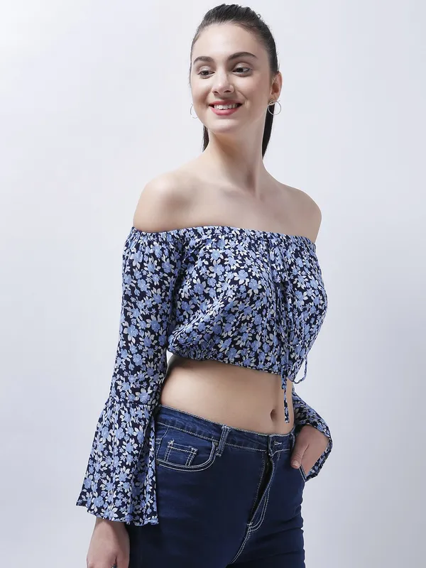 Zastraa_Women_Blue_Printed_Bardot_Crop_Top
