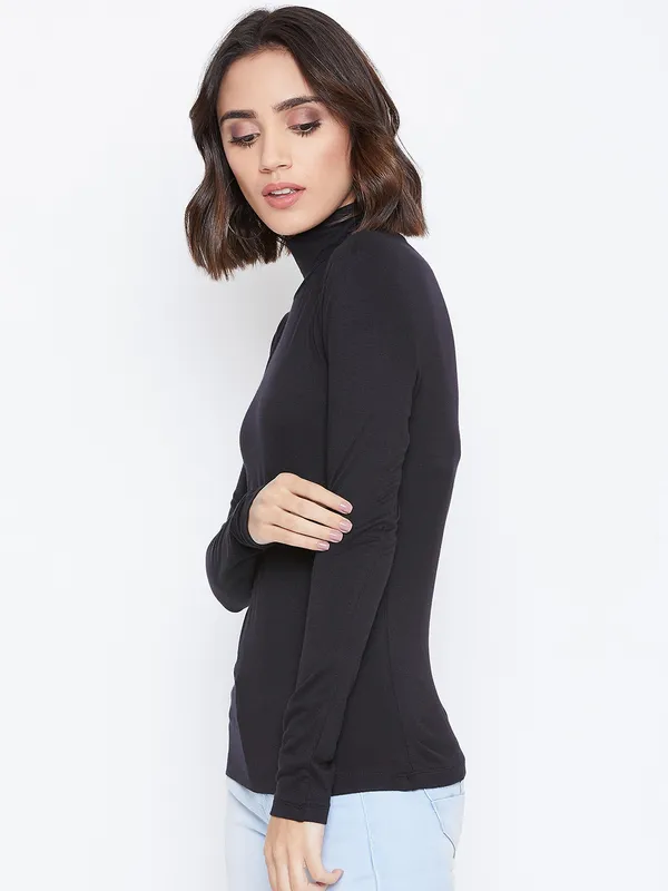 Black_Polyester_Top_For_Women