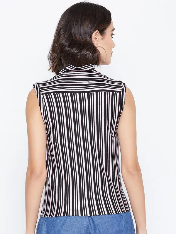 Black_Polyester_Top_For_Women