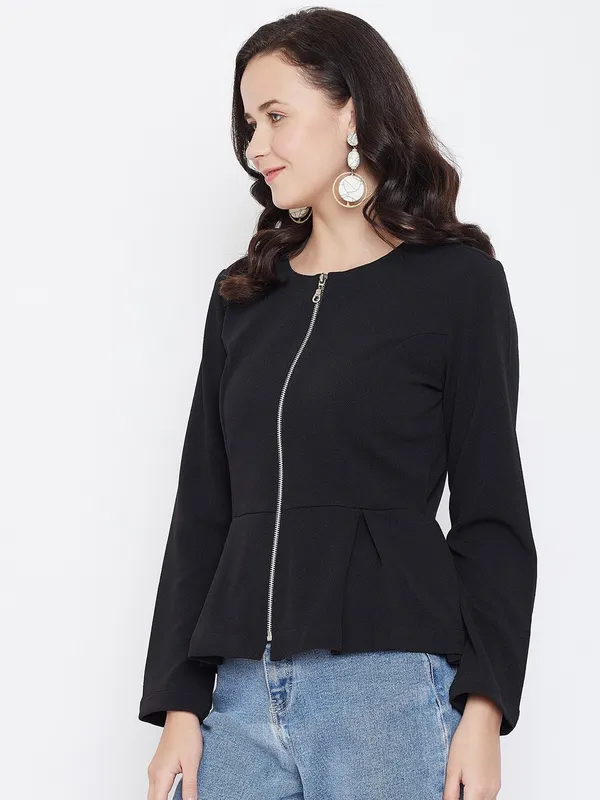 Black_Polyester_Top_For_Women