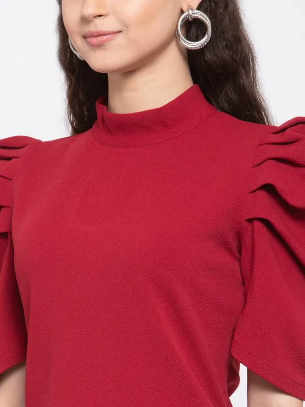 Zastraa_Maroon_Puff_Sleeves_Regular_Top