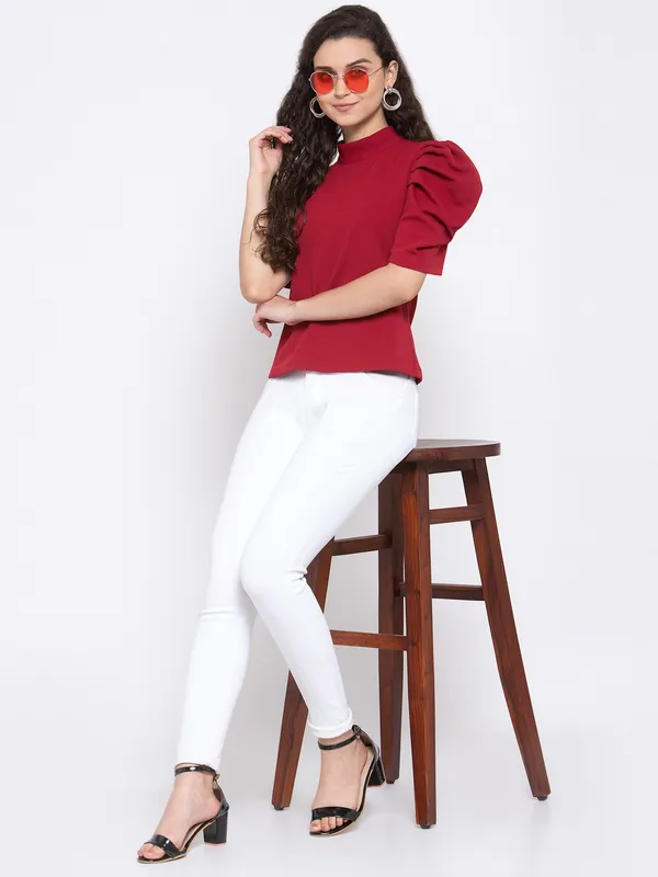 Zastraa_Maroon_Puff_Sleeves_Regular_Top