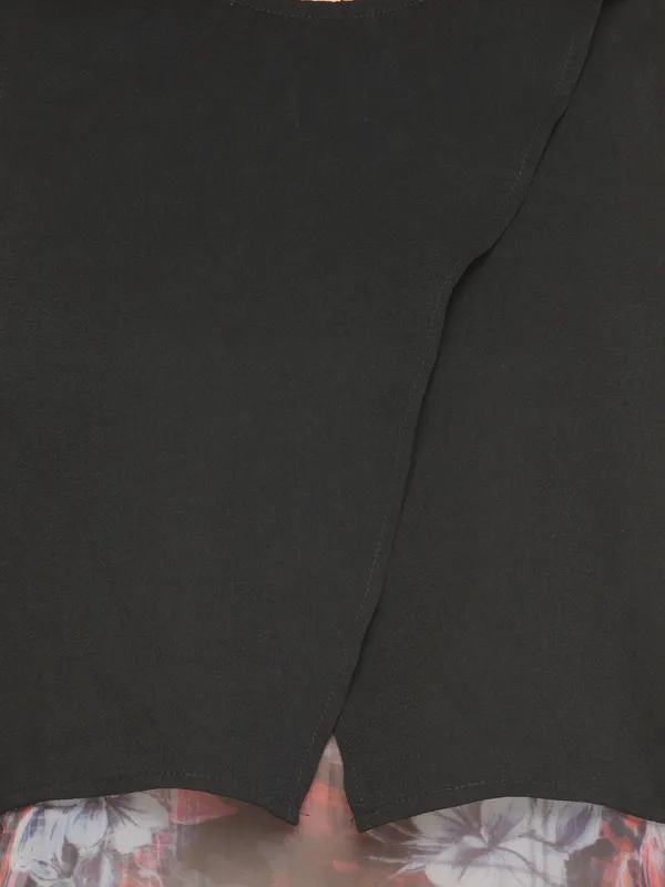 Black_Polyester_Top_For_Women
