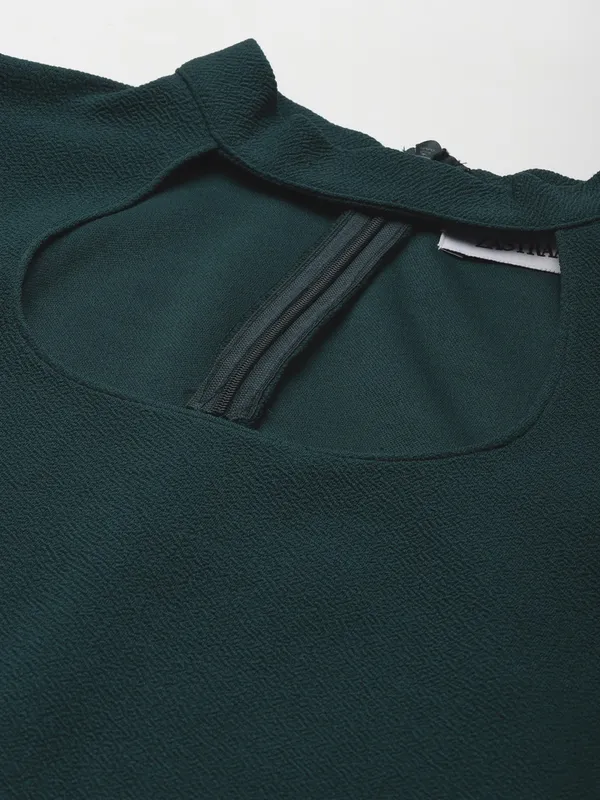 Zastraa_Women_Teal_Green_Solid_Choker_Neck_Fitted_Top
