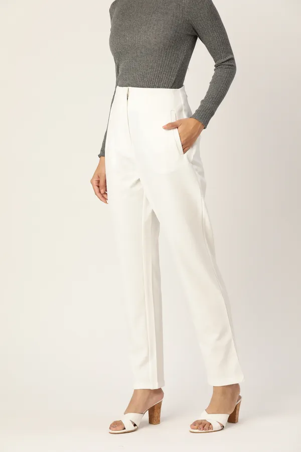 Zastraa_Women_Off_White_Solid_Smart_Slim_Fit_High-Rise_Trousers