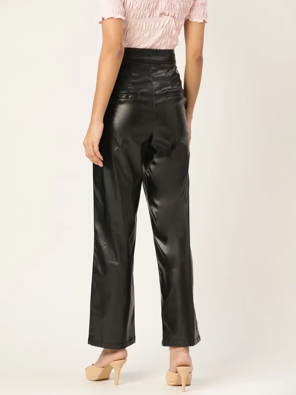 Zastraa_Women_Black_Smart_High-Rise_Non_Iron_Parallel_Trousers