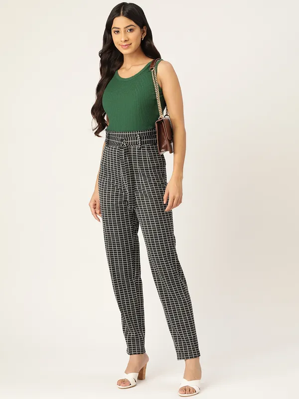 Zastraa_Women_Checked_Smart_Slim_Fit_High-Rise_Trousers