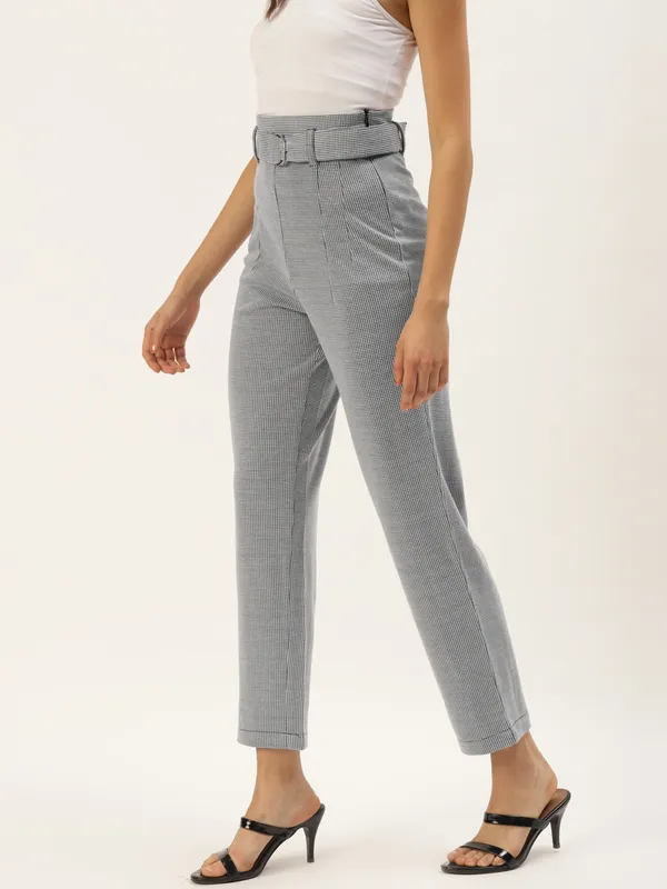 Zastraa_Slim_Fit_Grey_Trousers