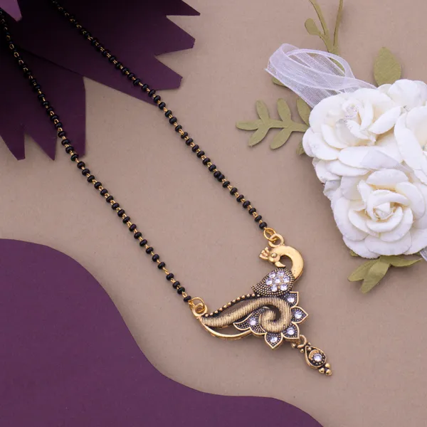 Gold_Designer_And_Stylish_Gold_Plated_Mangalsutra_For_Women