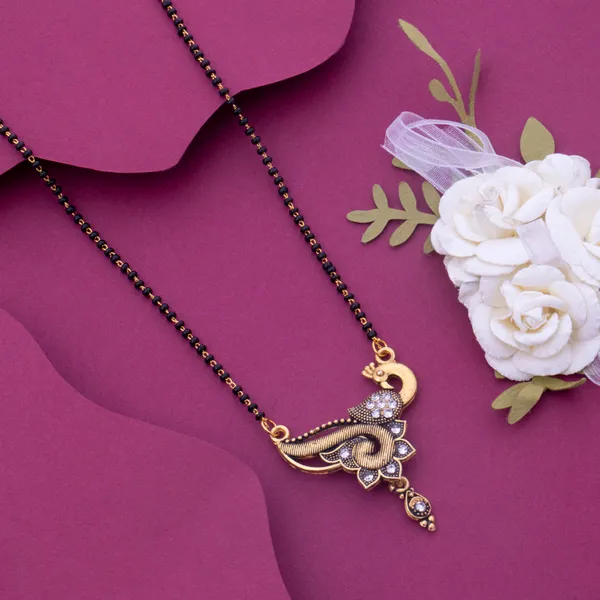 Gold_Designer_And_Stylish_Gold_Plated_Mangalsutra_For_Women