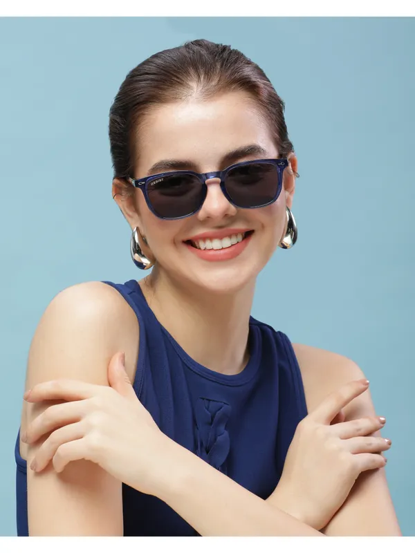 UV_Protected_Blue_Black_Wayfarer_Sunglasses_For_Men_&_Women