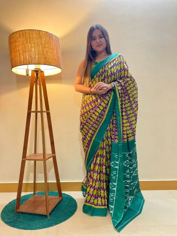 Ikkat_Print_Pure_Soft_Cotton_saree_With_Blouse_Piece