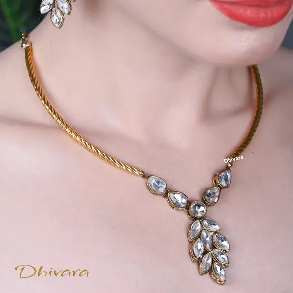 Gold_Alloy_Copper_Jewellery_Set_For_Women