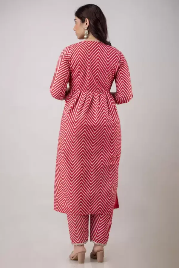 Women_Elegant_Red_Embroidery_Kurti_&_Pant_with_Dupatta_Set