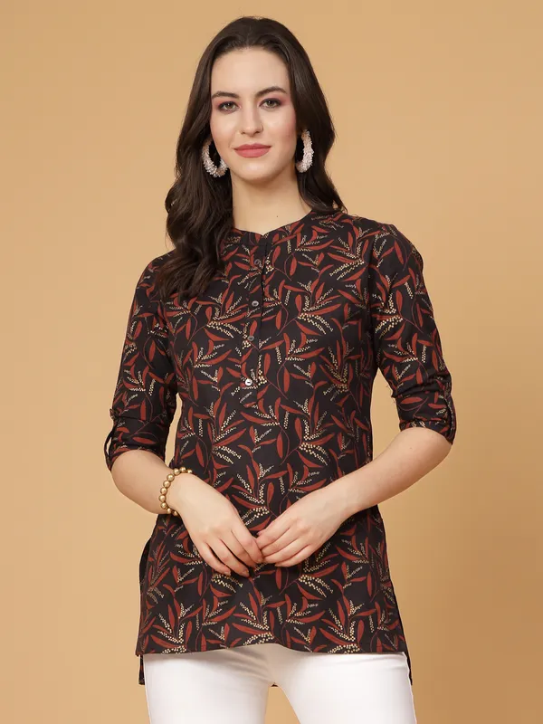 Black_Viscose_Printed_Short_Kurti