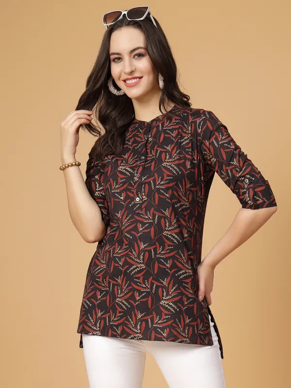 Black_Viscose_Printed_Short_Kurti