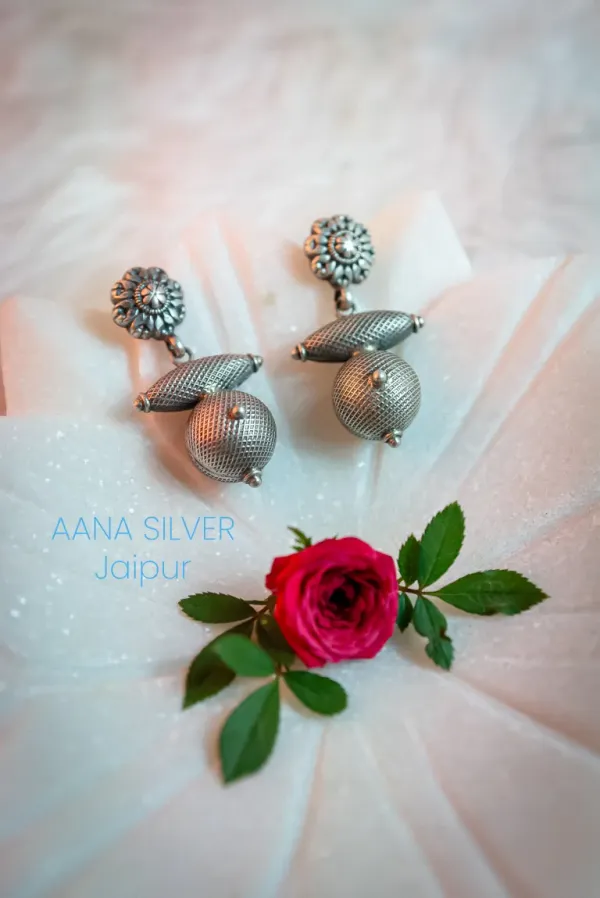 925_Pure_Sterling_Silver_|_Ellipse_Ball_Flower_Earrings_|_Well_Stamped_&_Hallmarked