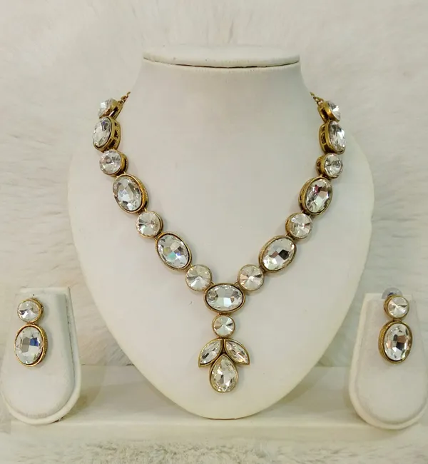 White_Metal,_Alloy_Jewellery_Set_For_Women