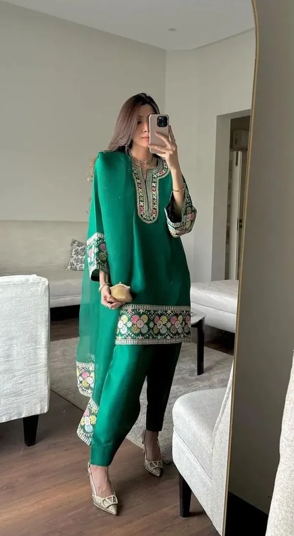 Festive_Collection_Suit