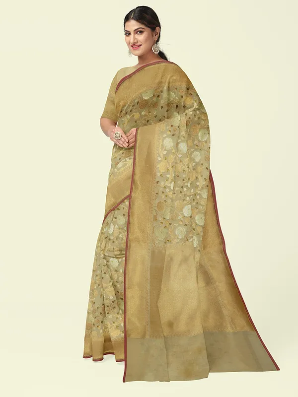 Beige_Cotton_Blend_Banarasi_Sarees_For_Women
