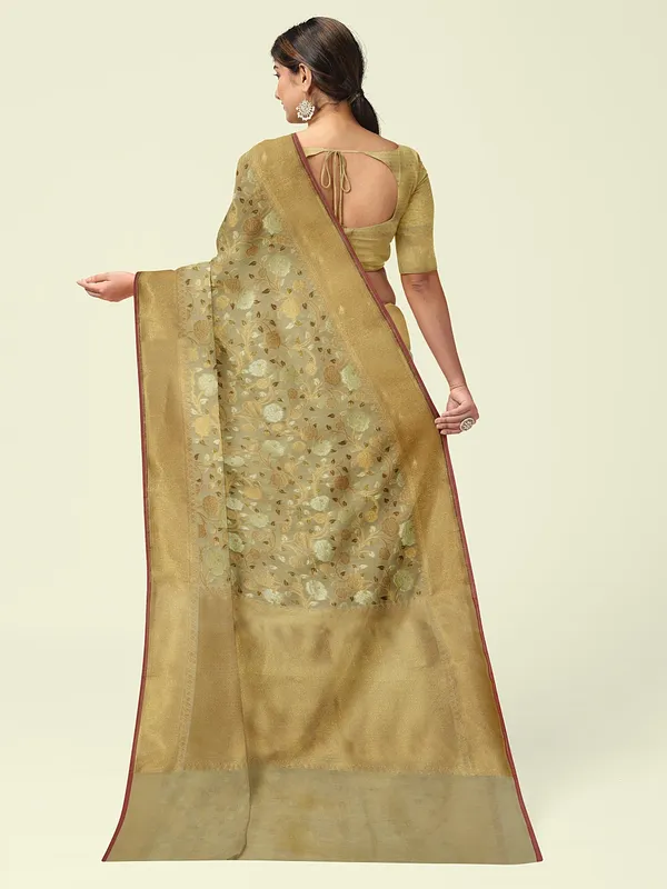 Beige_Cotton_Blend_Banarasi_Sarees_For_Women