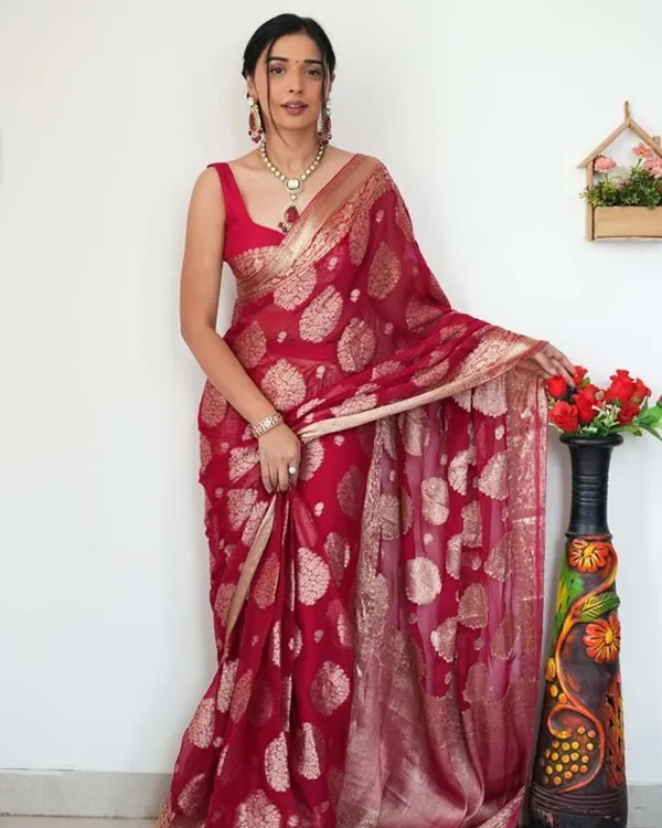 Red_Color_Ready_To_Wear_Soft_Banarasi_Silk_Saree_With_Golden_Zari_Work