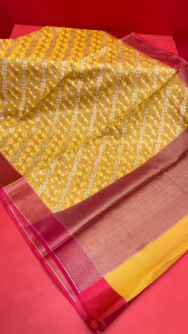 Yellow_Cotton_Blend_Banarasi_Sarees_For_Women