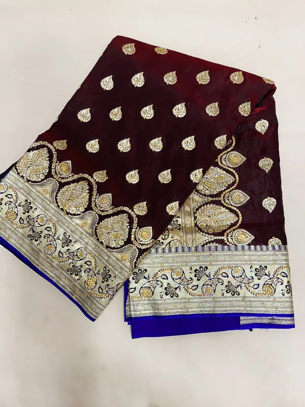Humairah_Presents_Brown_Stone_Work_Golden_Zari_Booti_with_Contrast_Blue_Paisely_Lehariya_Pallu_Zari_Border_with_Blue_Blouse_Banarasi_Saree