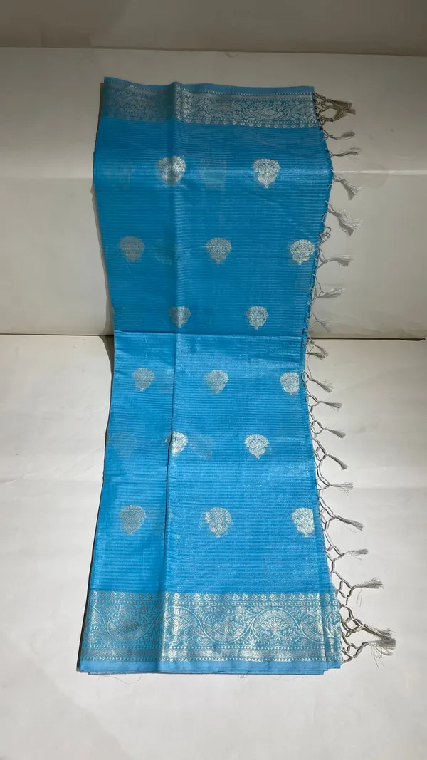 Humairah_Presents_Sky_Blue_Cotton_Masrise_Floral_Silver_Zari_Booti_with_Self_Silver_Zari_Border_and_Sky_Blue_Blouse
