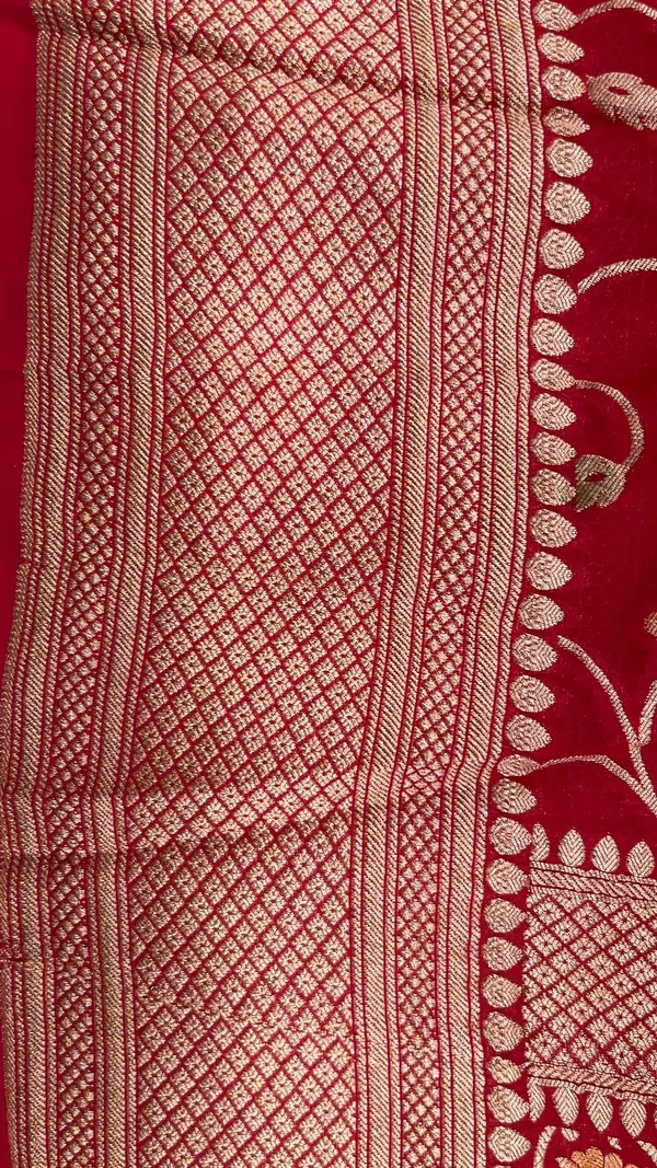 Humairah_Pure_Handwoven_Red_Khaddi_Georgette_Hand_Brush_Floral_Zari_Jaal_Banarasi_Zari_Border_Saree_with_Red_Blouse_piece