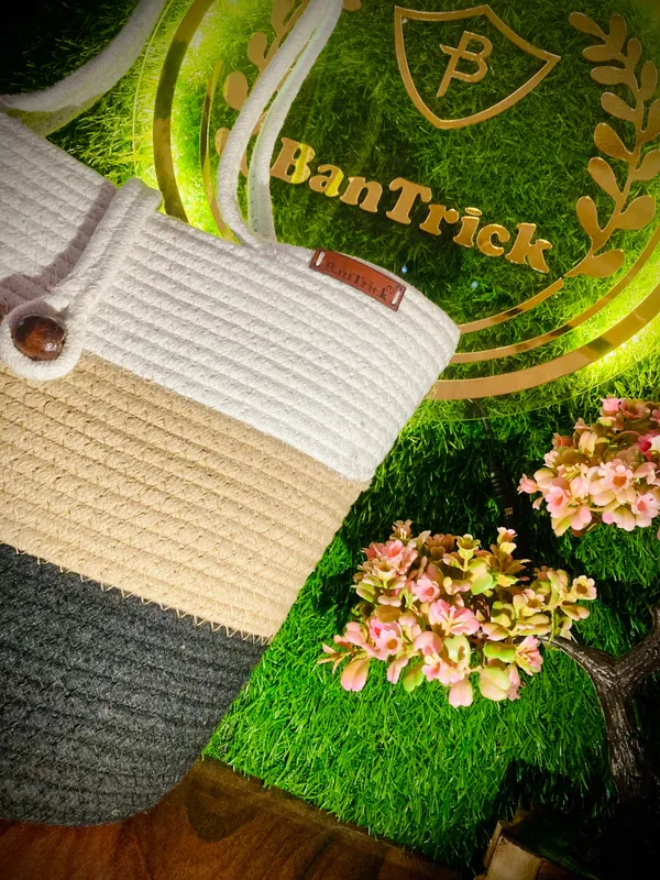 The_Earthwise_Ensemble_Tote_Handcrafted_Jute_&_Cotton_Blend_for_Sustainable_Living