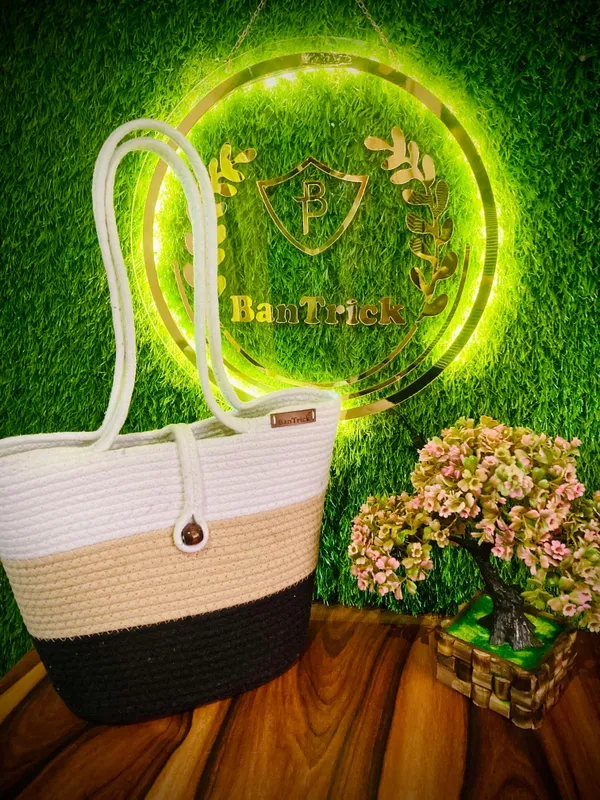 The_Earthwise_Ensemble_Tote_Handcrafted_Jute_&_Cotton_Blend_for_Sustainable_Living