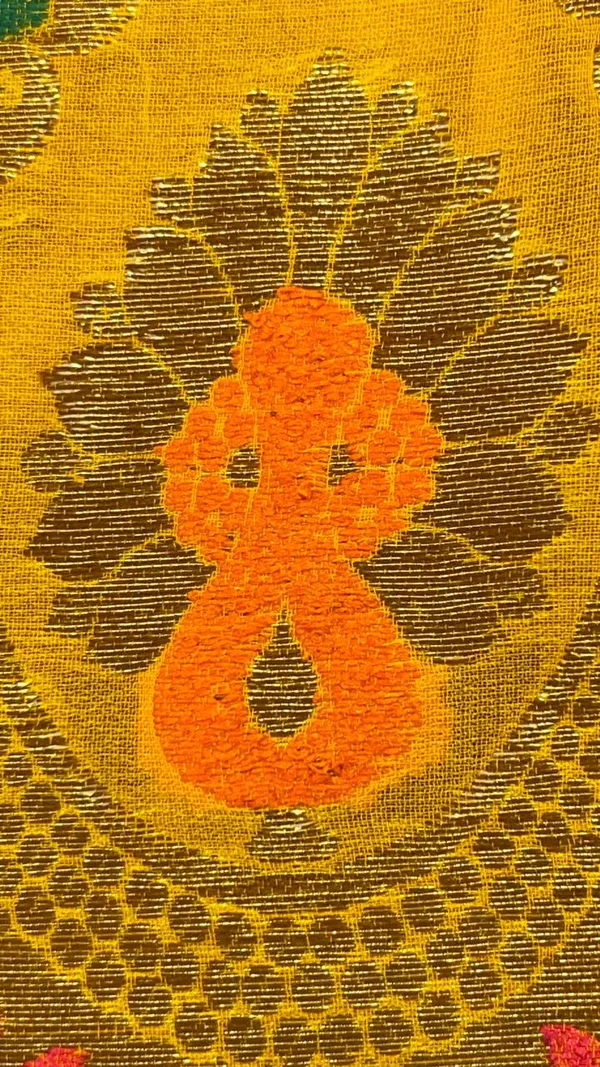 Humairah_Presents_Pure_Handloom_Yellow_Chiffon_Floral_Mina_Zari_Booti_with_Skirt_Mina_Copper_Zari_Border_and_Yellow_Blouse