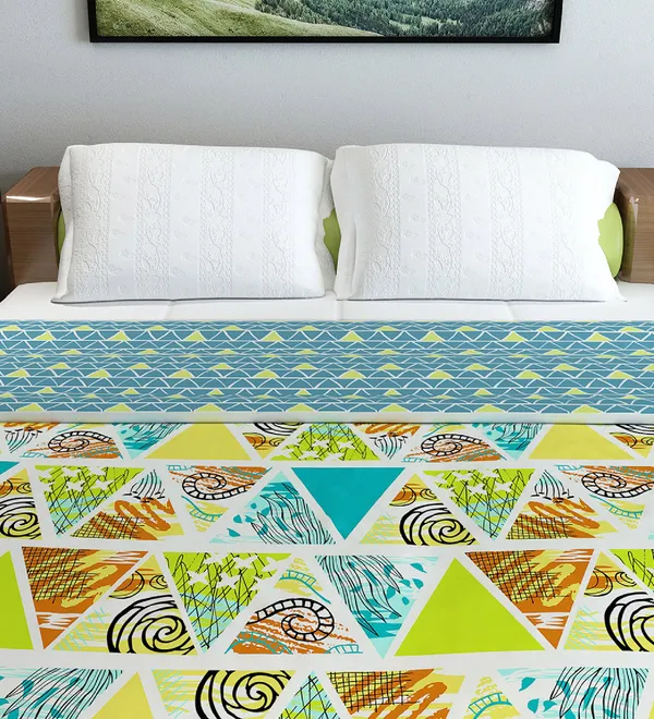Abstract_Double_Comforter_for_Mild_Winter_(Polyester,_Green)