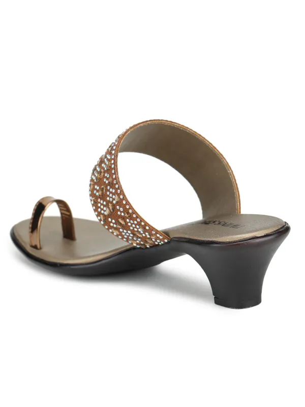 Embellished_Strap_Heels_(Antique)